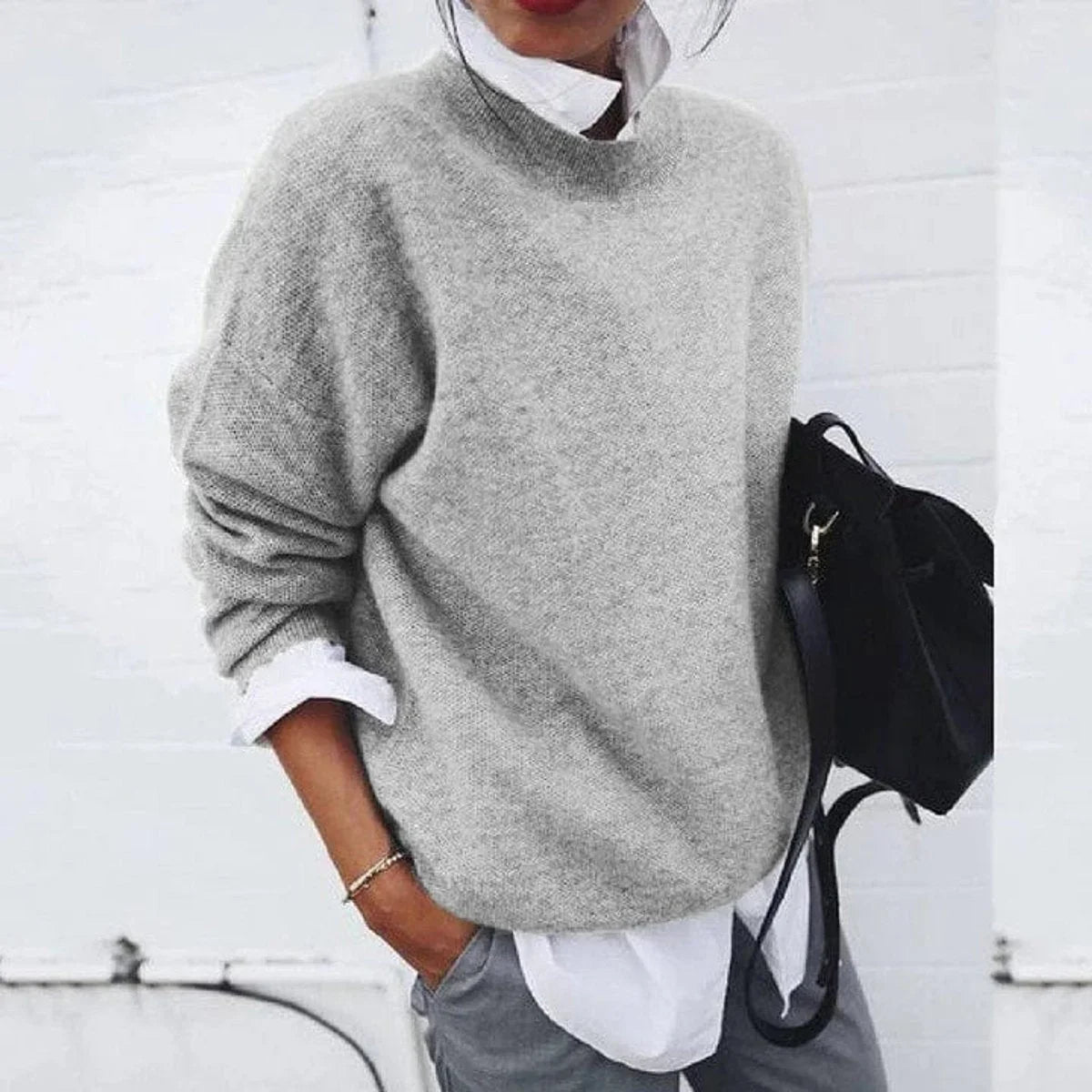 Women's oversized crew neck soft knit sweater – Gray