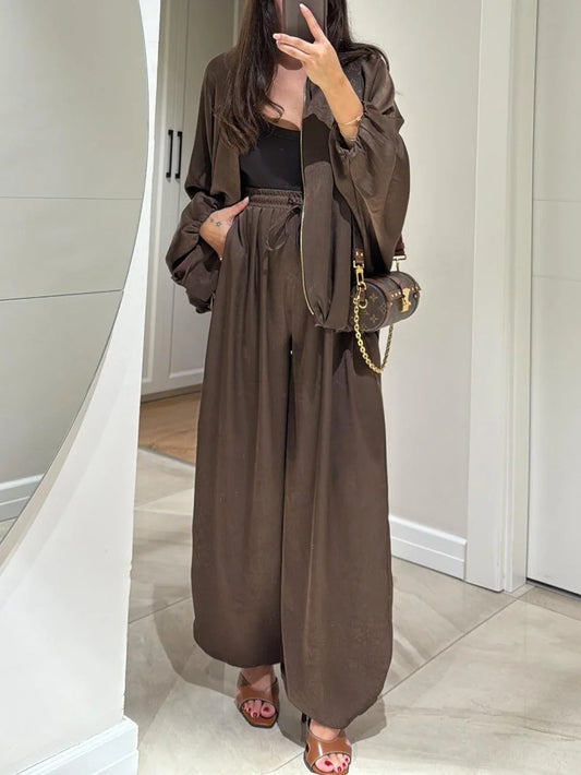 Women's oversized denim jacket with front closure and drawstring wide-leg pants – Brown