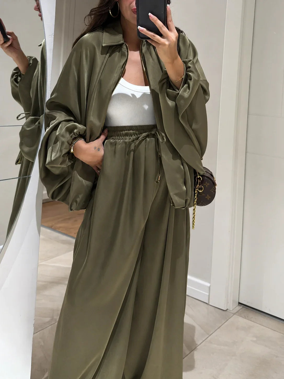 Women's oversized denim jacket with front closure and drawstring wide-leg pants – Green