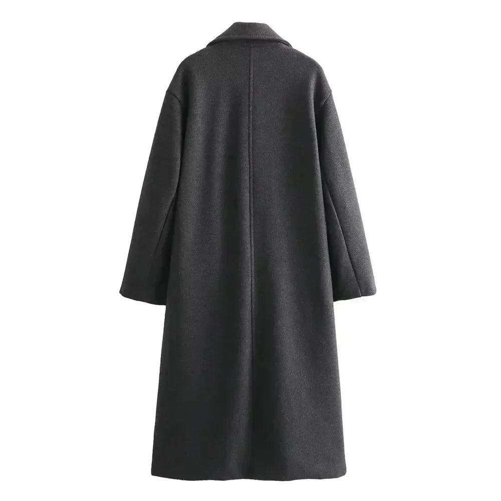 Women's oversized double-breasted wool coat with wide lapel design