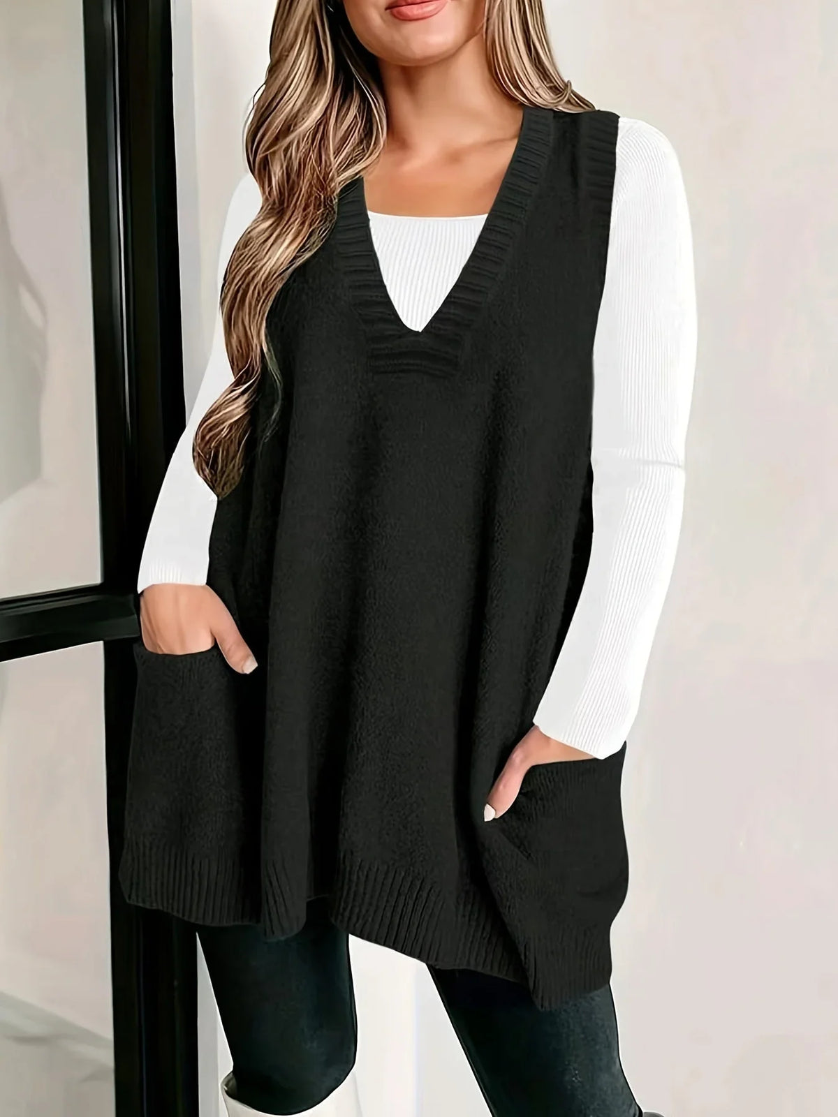 Women's oversized knit vest with V-neck sleeveless tunic length and patch pockets – Black