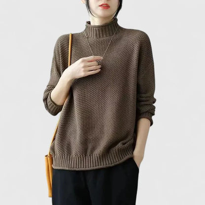 Women's oversized textured knit sweater with mock-neck long sleeves – Light Brown