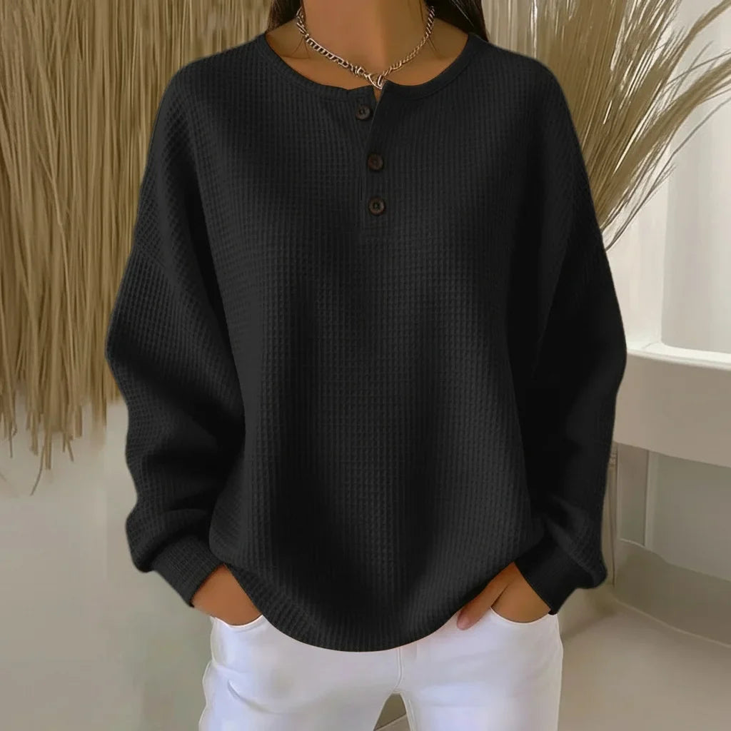 Women's oversized waffle knit sweater with long-sleeve henley design – Black