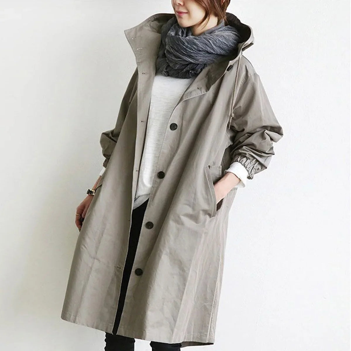 Women's oversized water-resistant button-front trench coat – Gray