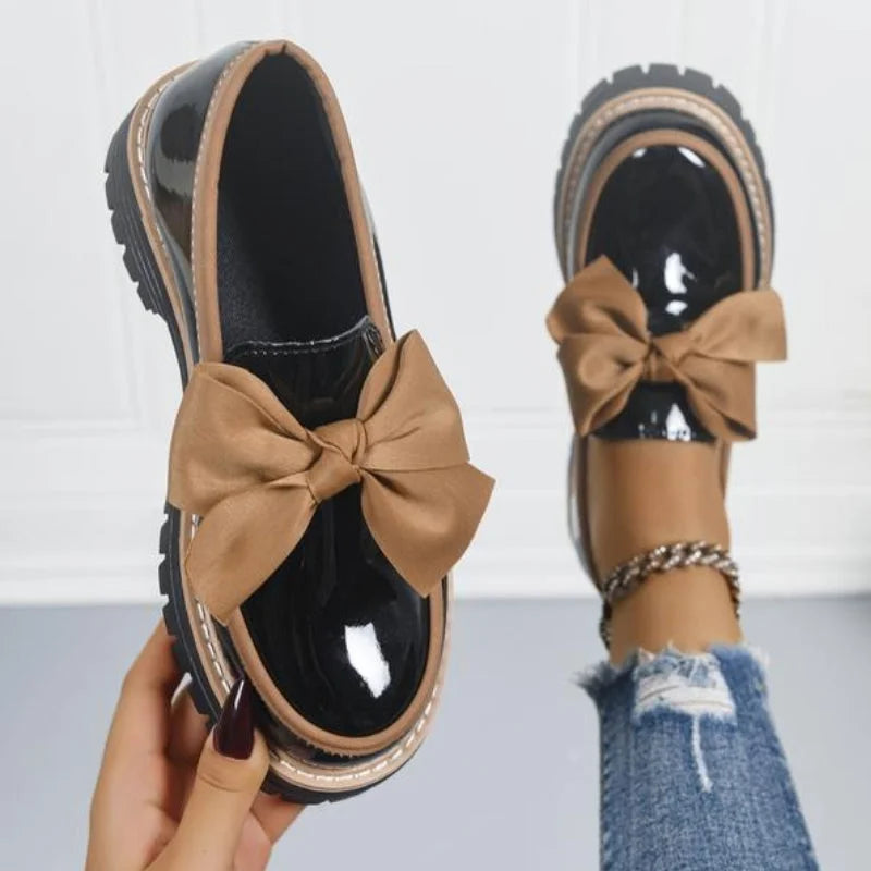 Women's patent bow platform slip-on loafers with chunky sole – Beige