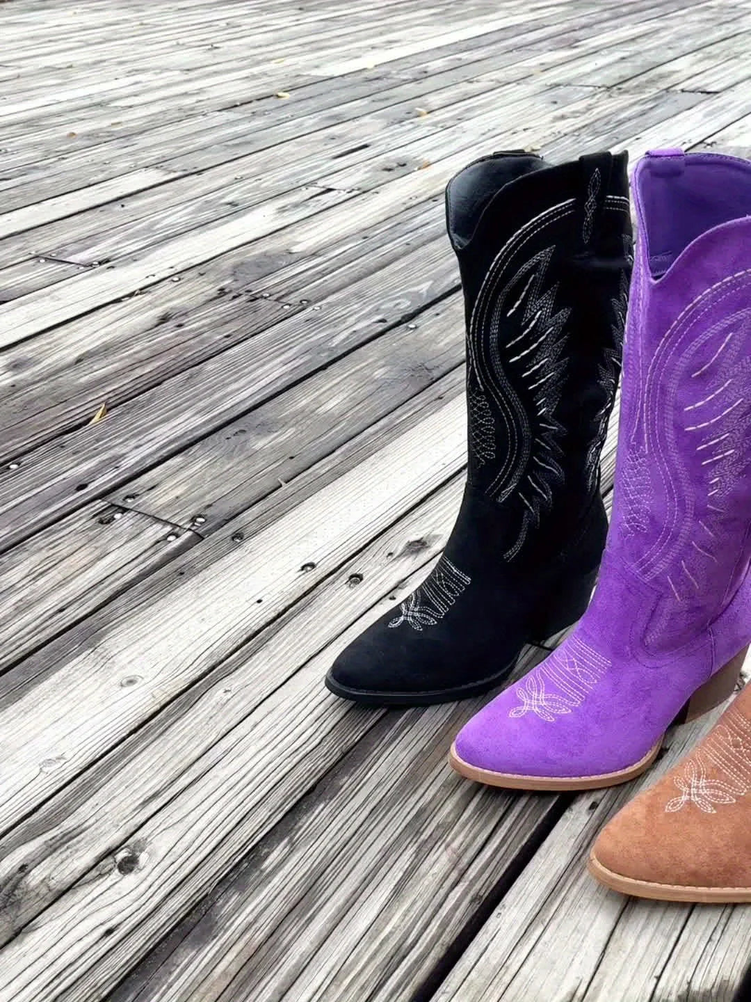 Women's suede western embroidered boots with zip-up pointed-toe chunky-heel