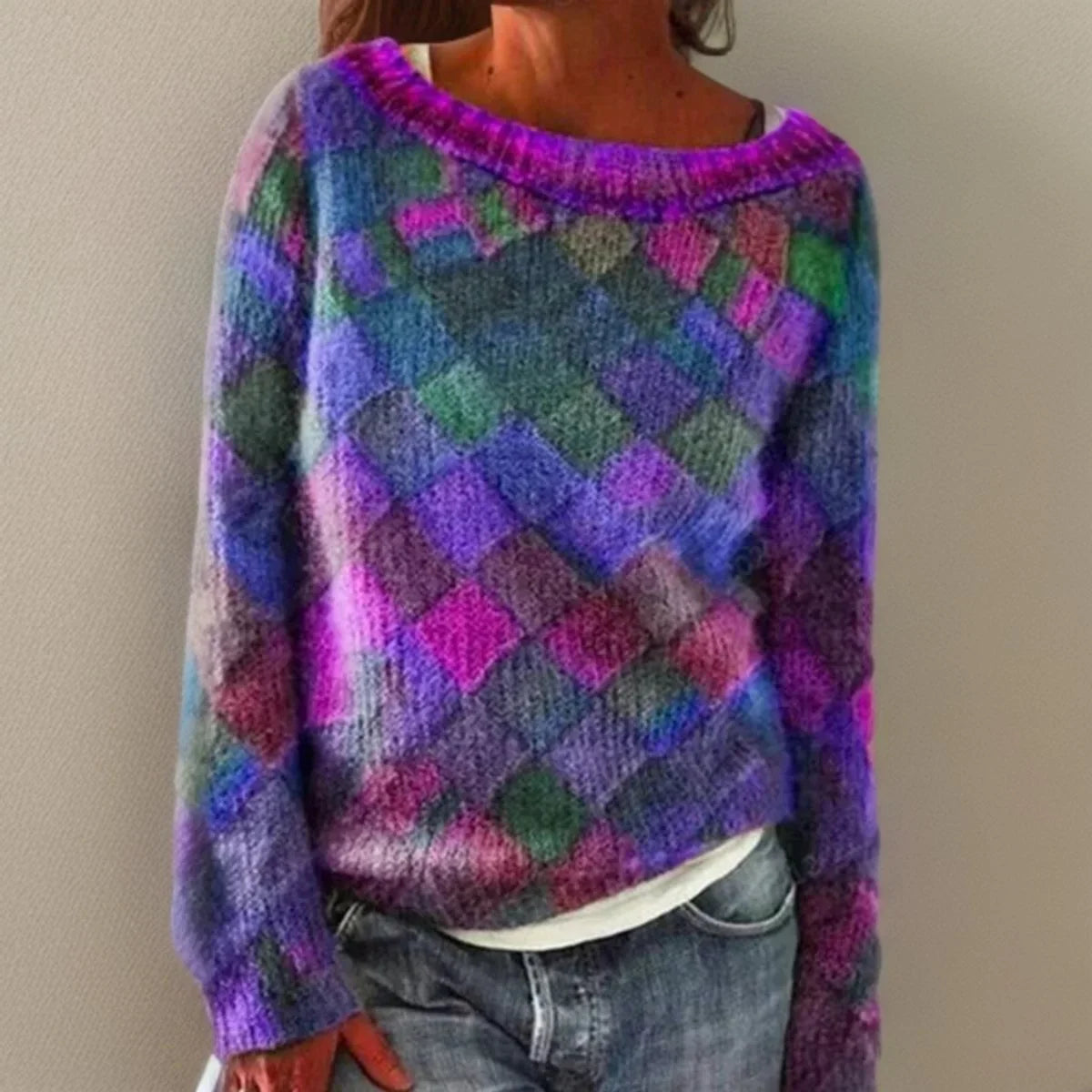 Women's relaxed-fit diamond-pattern colorful knit sweater – Purple