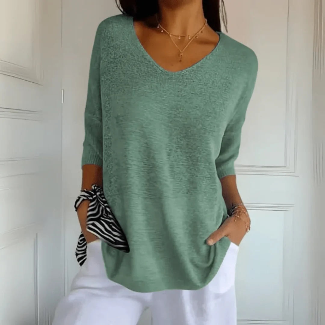 Women's relaxed-fit lightweight knit top with V-neck and 3/4-sleeves – Light Green