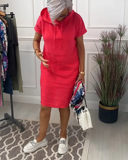 Women's relaxed hoodie mini dress with short-sleeve and side pockets