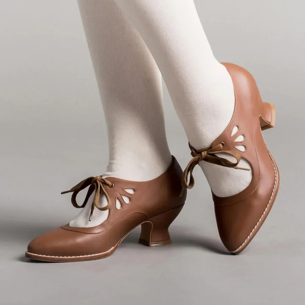 Women's retro leather heels with lace-up cut-out design and flared heel – Brown