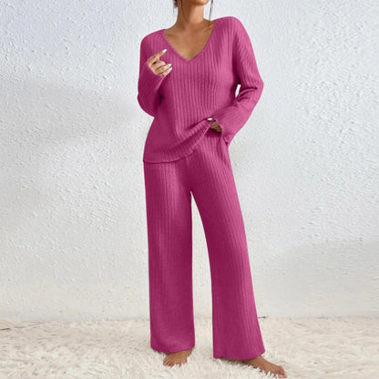 Women's ribbed 2-piece lounge set with V-neck knit sweater and wide-leg trousers – Pink