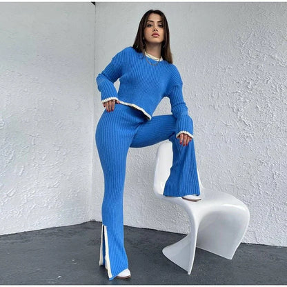 Women's ribbed knit two-piece set with a cropped knit sweater and wide-leg slit trousers – Blue