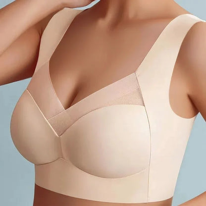 Women's seamless bra with V-neckline and wide pullover straps