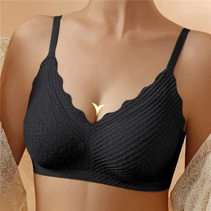 Women's seamless textured wireless bra with V-neck scalloped trim – Black
