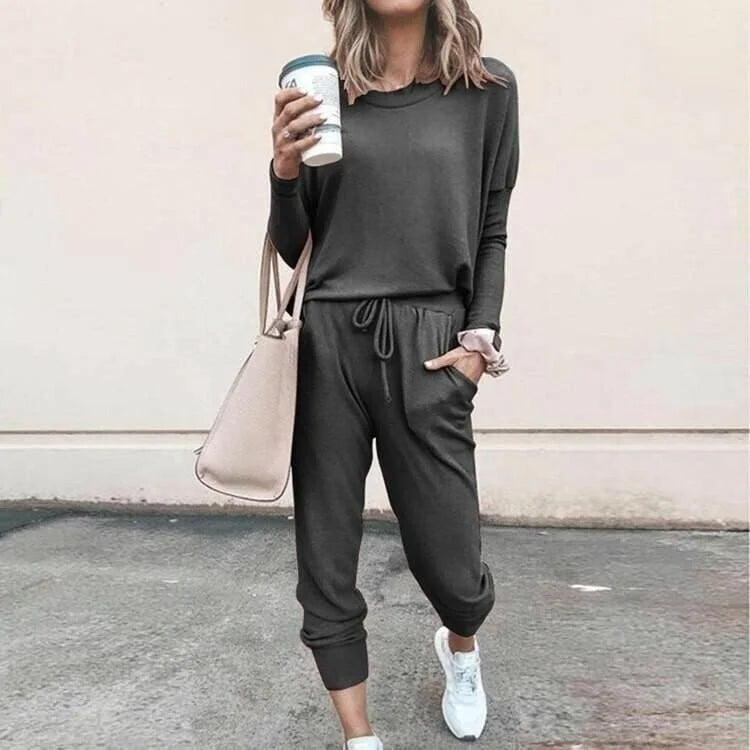 Women's soft knit loungewear set with long-sleeve top and drawstring joggers – Dark Grey