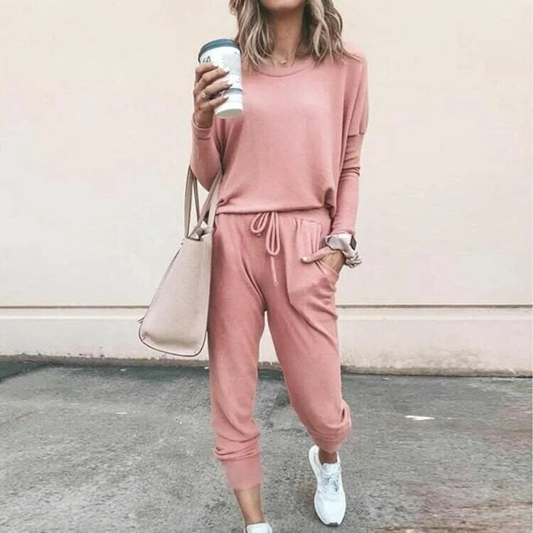 Women's soft knit loungewear set with long-sleeve top and drawstring joggers – Pink