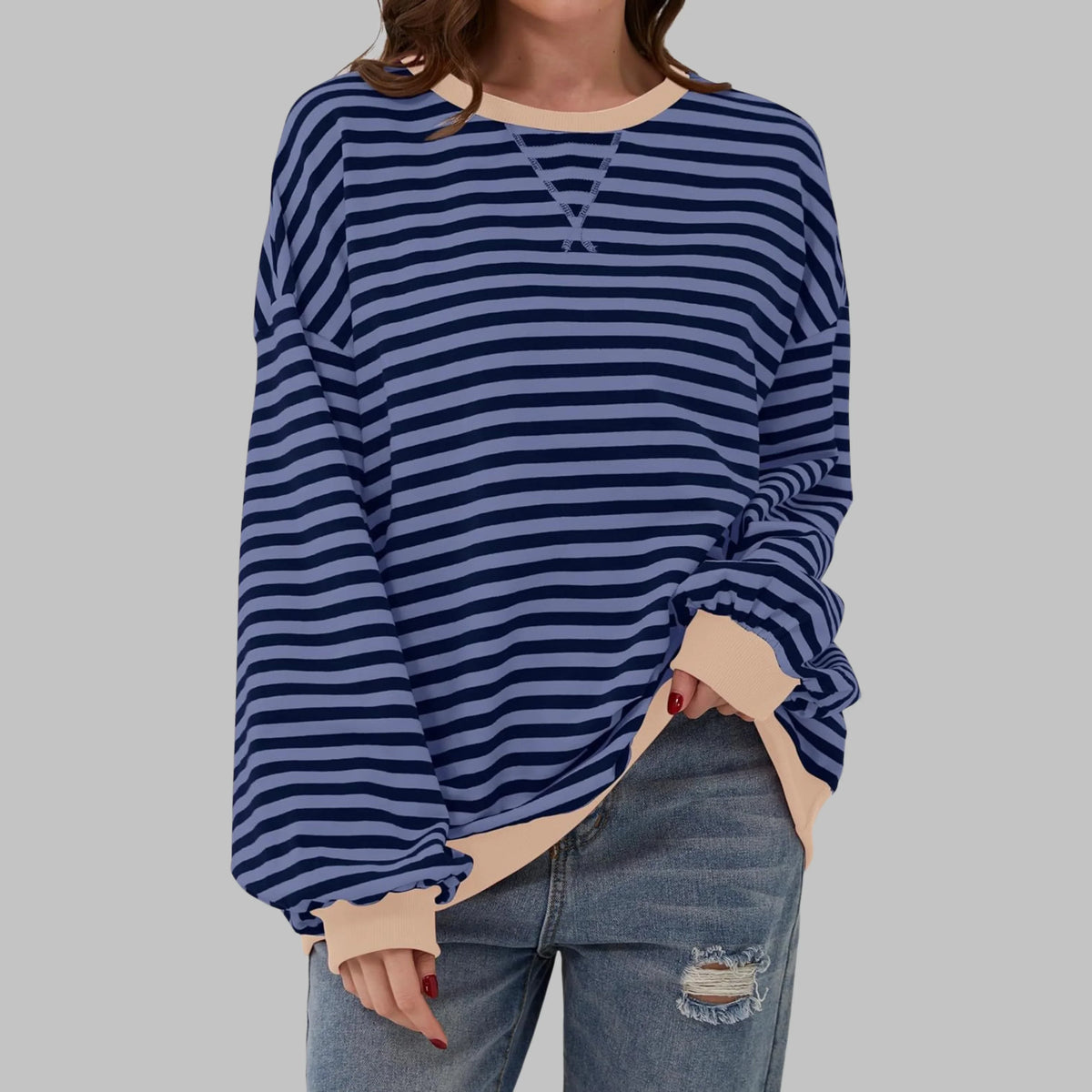 Women's striped oversized long-sleeve tee shirt style sweatshirt with crewneck – Blue