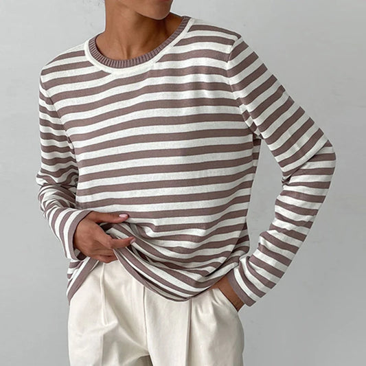Women's striped summer long-sleeve tee shirt with relaxed crew-neck – Brown