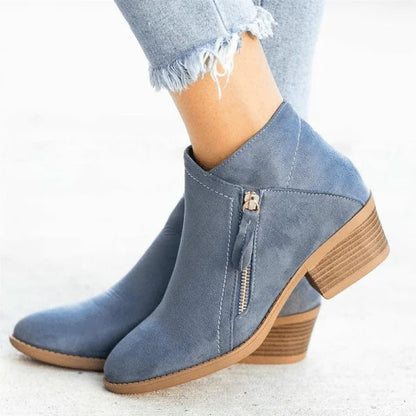 Women's suede ankle boots with side-zip low-heel design – Blue