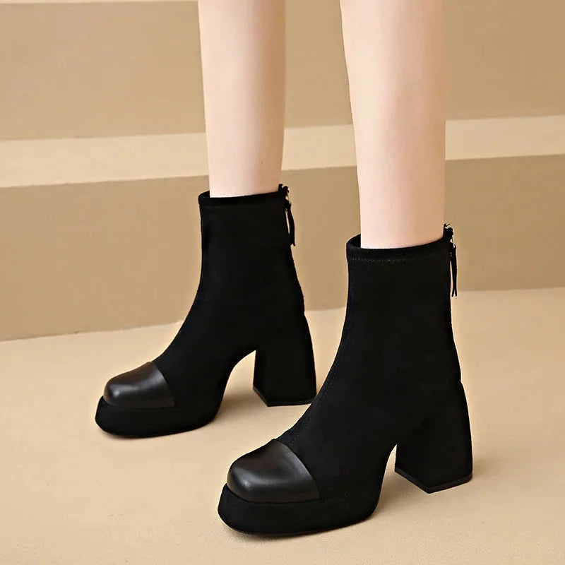 Women's suede chunky-heel platform boots with square-toe and back-zip – Black