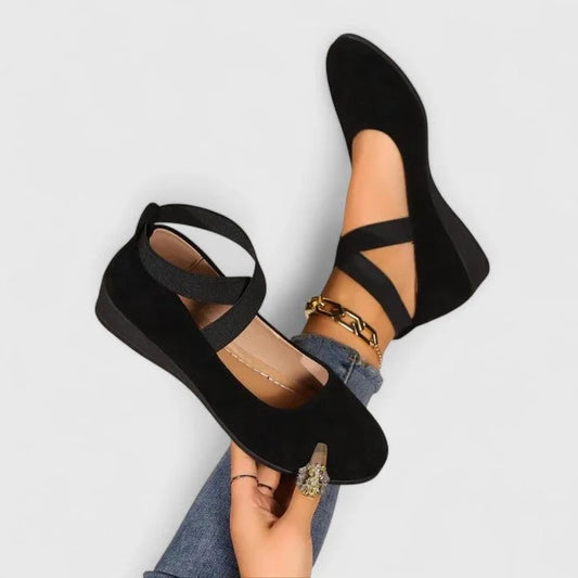Women's suede wedge pointed-toe flats with cross-strap design – Black
