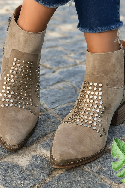 Women's suede studded ankle boots with zipper closure and pointed toe – Camel