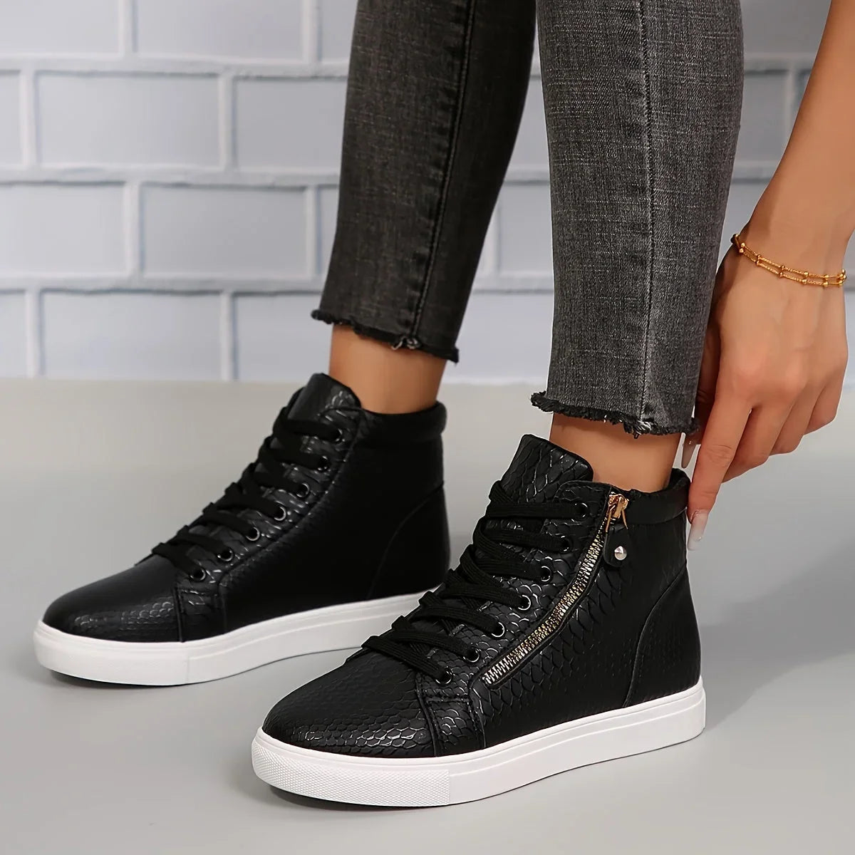 Women's textured faux leather high-top sneakers with lace-up and side-zipper