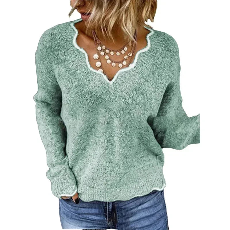 Women's textured knit sweater with contrast scalloped V-neck and long sleeves – Green