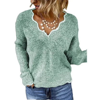 Women's textured knit sweater with contrast scalloped V-neck and long sleeves – Green