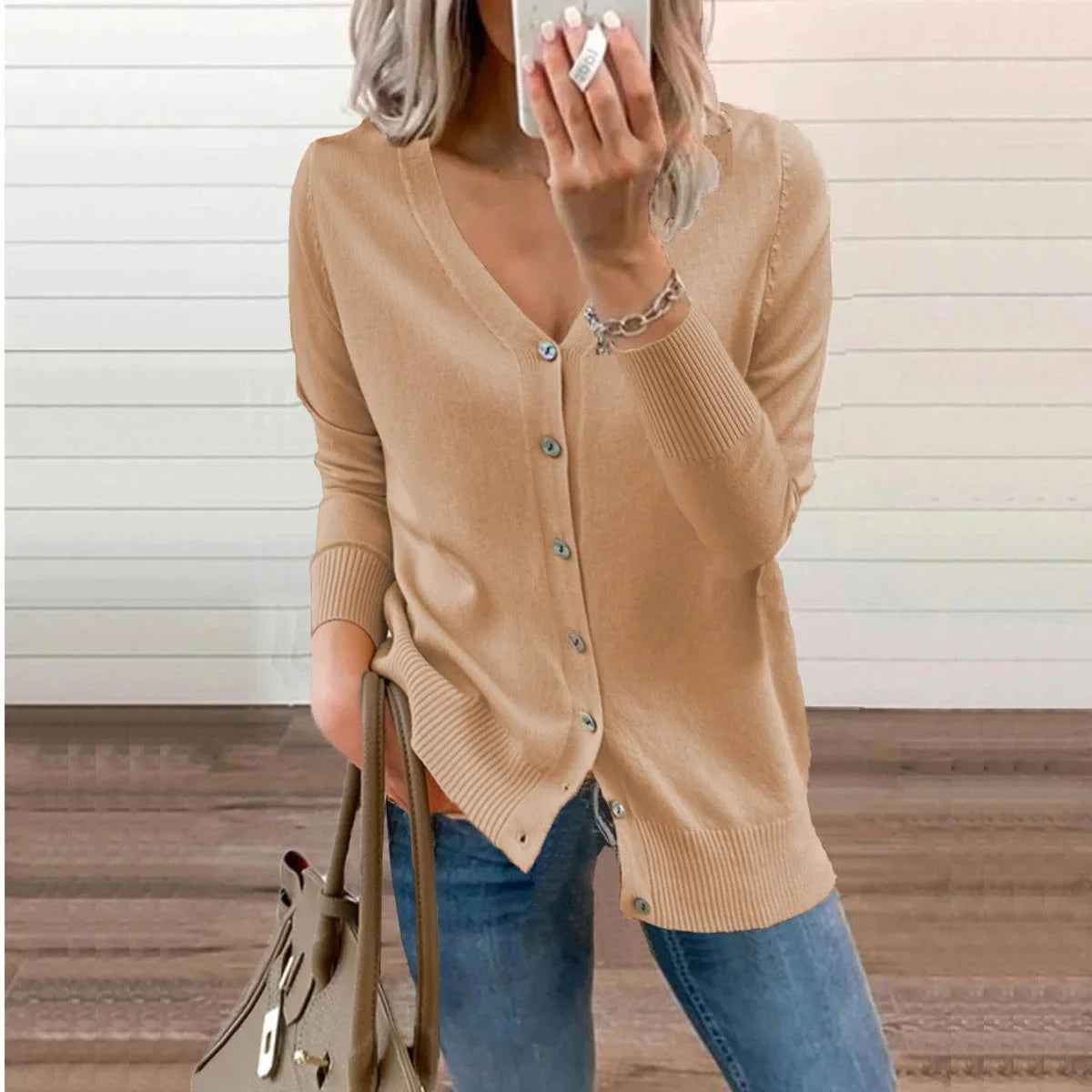 Women's V-neck button-front long sleeve knit cardigan – Camel