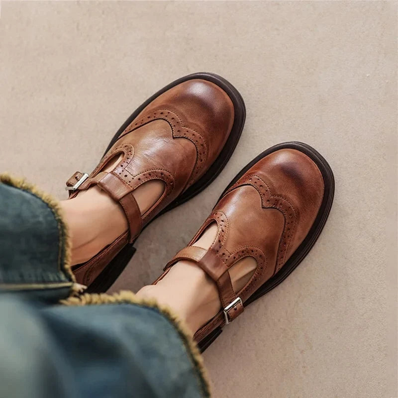 Women's vegan leather Mary-Jane sandals with buckle strap and brogue details