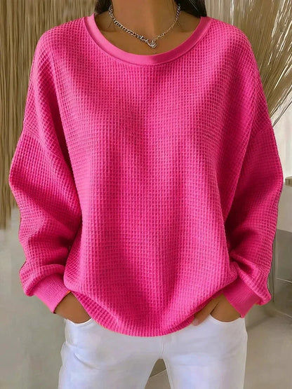 Women's waffle knit sweater with a relaxed fit and long sleeves – Fuchsia
