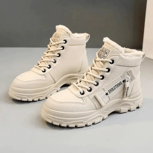 Women's winter faux fur-lined lace-up ankle boots with chunky sole – Beige