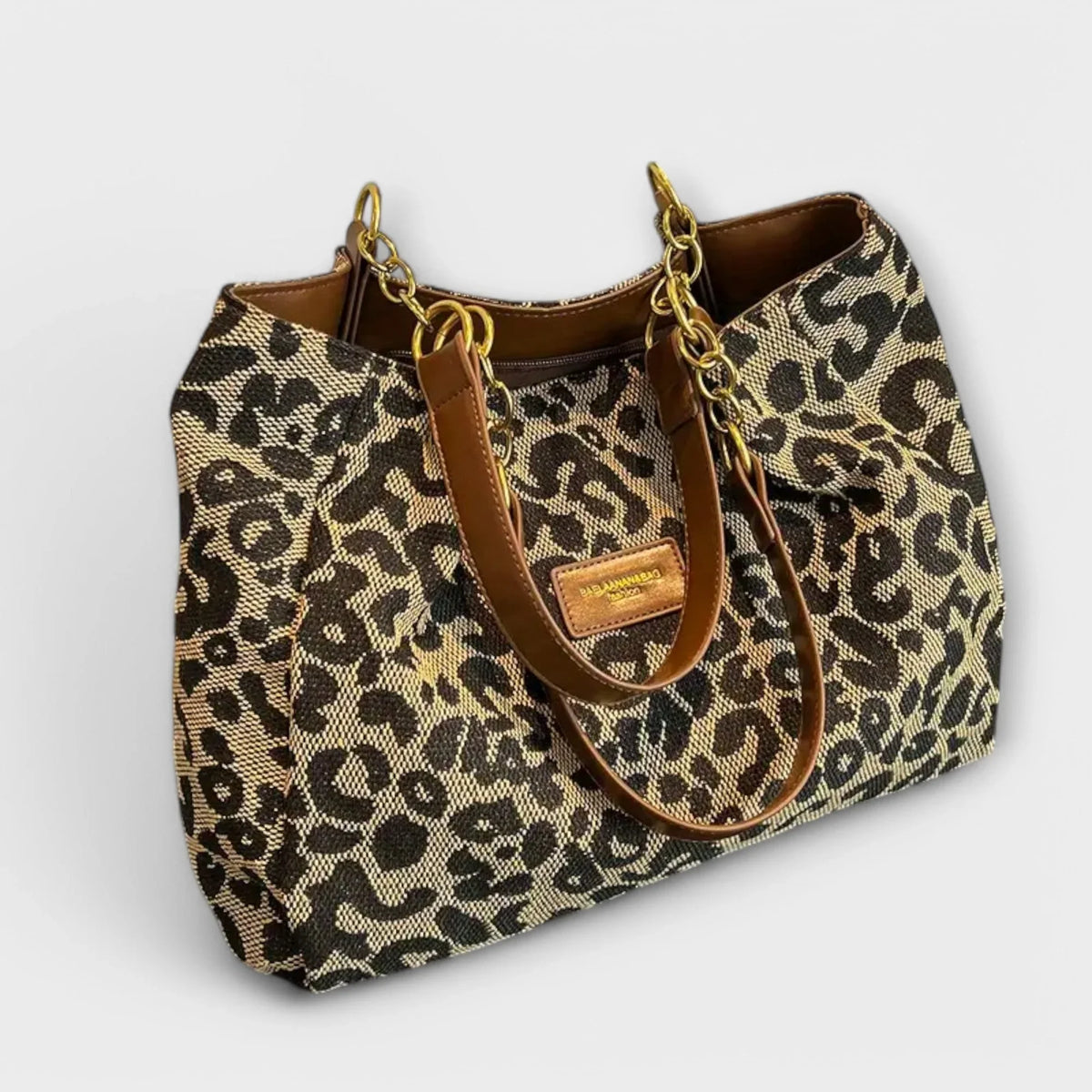 Women's woven leopard print shoulder bag with faux-leather chain handles – Leopard