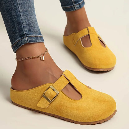 Women's suede T-strap clogs with metal buckle and open back – Yellow